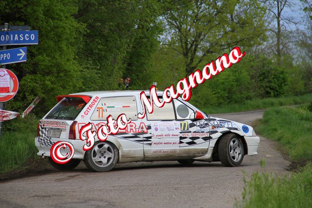 979.jpg